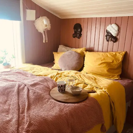 Lofoten Center Feriehus *